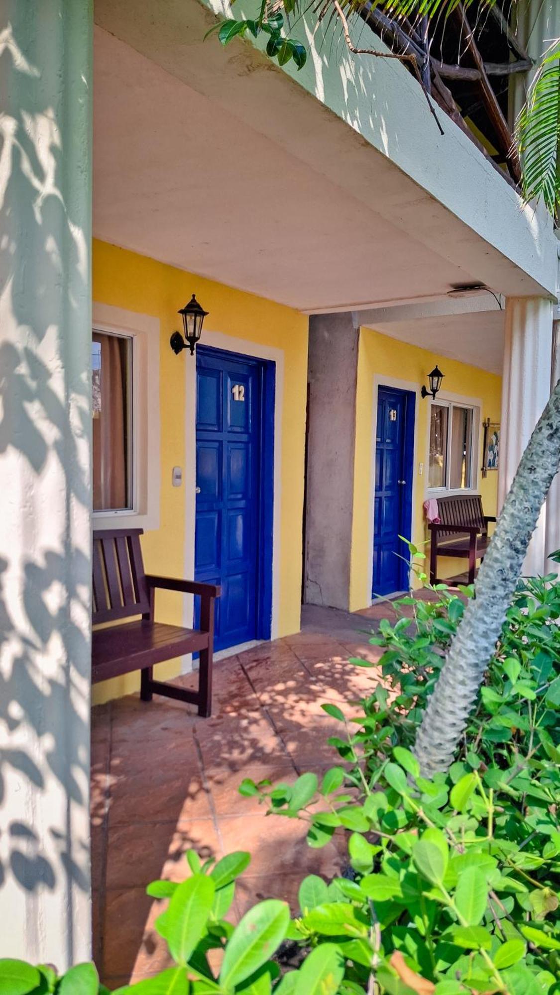 Hotel Cafe Del Sol Monterrico Ngoại thất bức ảnh